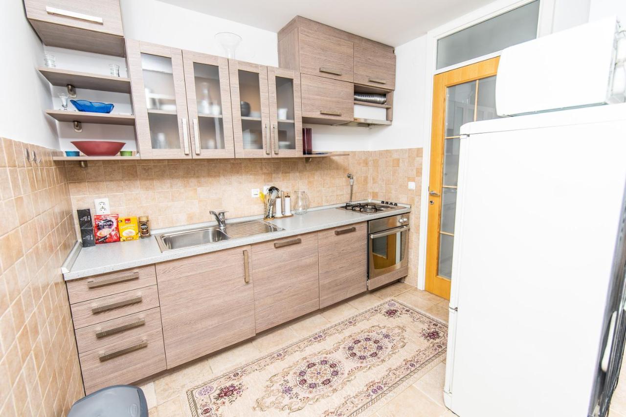 Modern 2Bdr Apartment In The Center- Free Parking Sarajevo Bagian luar foto