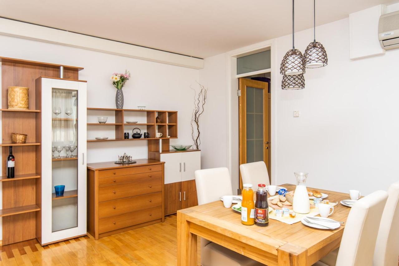 Modern 2Bdr Apartment In The Center- Free Parking Sarajevo Bagian luar foto